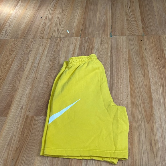 Available - Picture 3 of 3